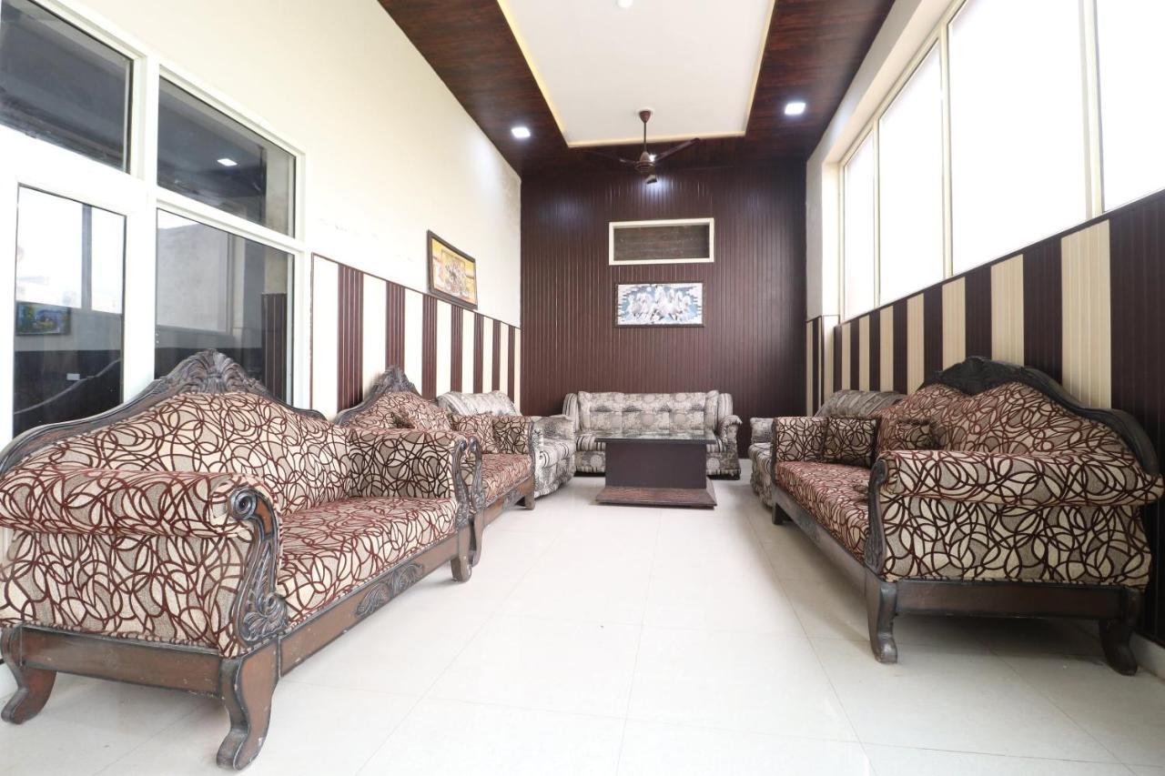 Hotel Oyo 28338 New Life à Banur Extérieur photo